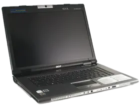 TravelMate 8210 Series